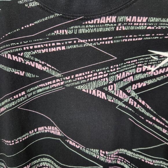 Gymshark Mens Short Sleeve AOP Shark Pattern Crewneck Tee Medium - Picture 4 of 6